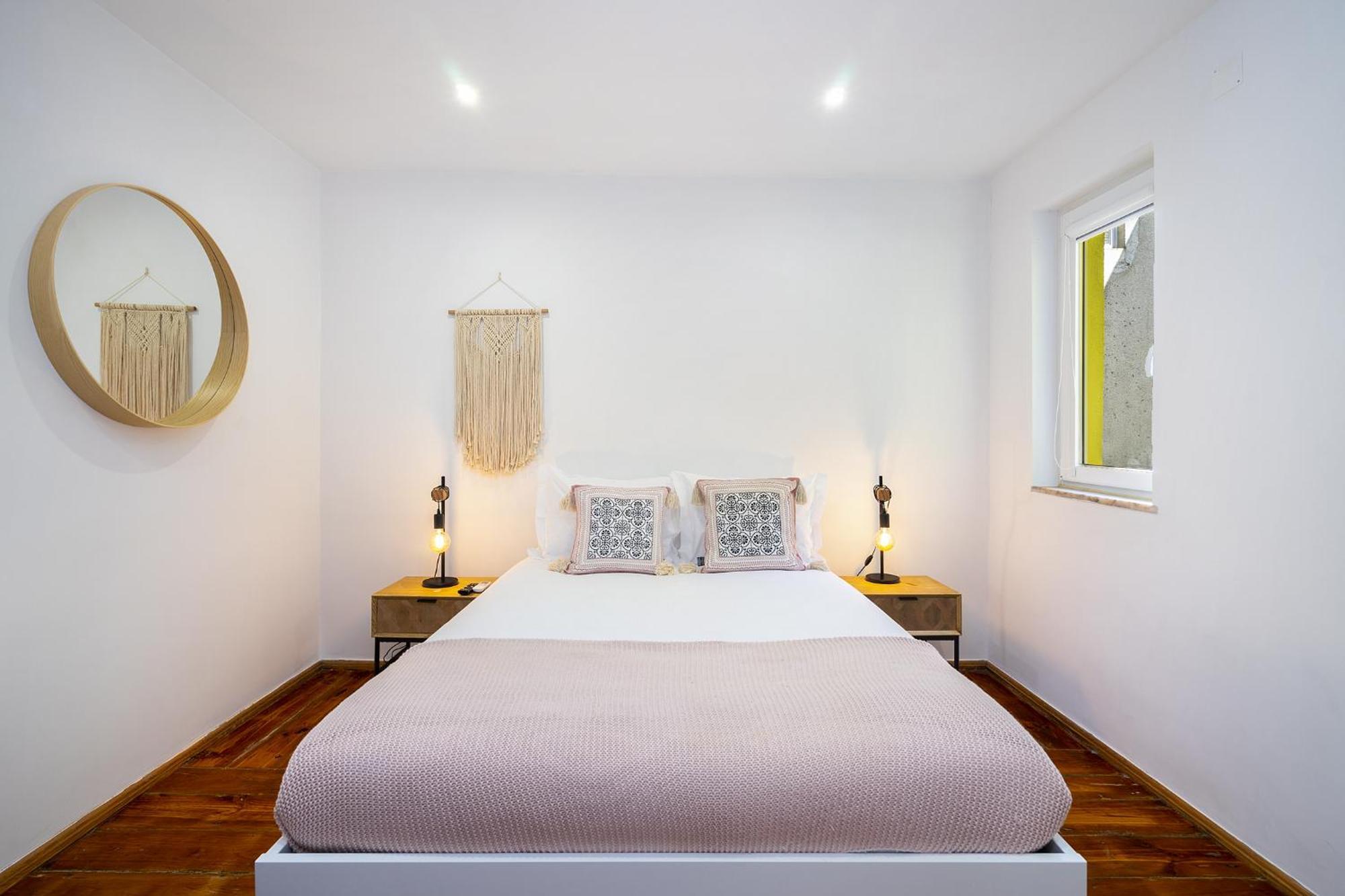 Whome Urban Tech Retreat, Modern Hubs For Remote Living ลิสบอน ภายนอก รูปภาพ