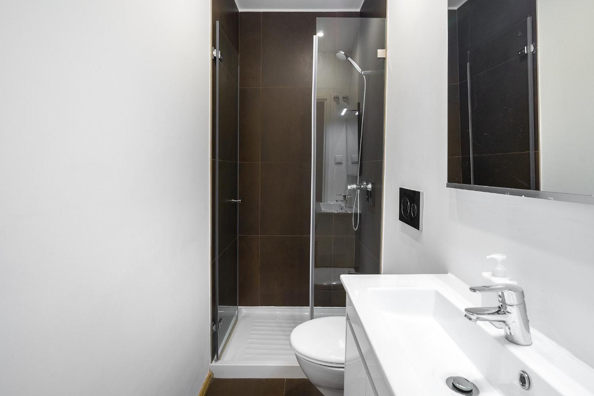 Whome Urban Tech Retreat, Modern Hubs For Remote Living ลิสบอน ภายนอก รูปภาพ